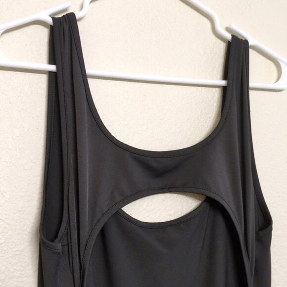 Black Cutout Back Sleeveless One-Piece Jumpsuit With Ruched Back Detail Size M - Picture 5 of 6